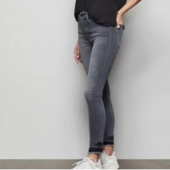 4/27 Good American Good Legs High-Rise Skinny Raw Fray Hem Black071 - Picture 2 of 9